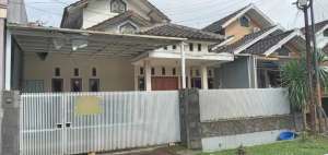 Dijual murah rumah di komplek gading regency lokasi di Lembang, tersedia melalui melalui situs Olx