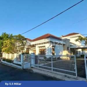 Dijual Murah Rumah Luas Di Perum Cendrawasih Andir Dekat Maleber Sudirman Nurtanio Cimindi Pasteur Bandung , tersedia melalui melalui situs Rumah123