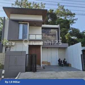 Dijual Murah Rumah Mewah Full Furnished Dekat Uugm , tersedia melalui melalui situs Rumah123