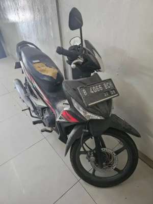 Jual bekas Dijual Murah Supra X 125 th.2015,lokasi di Daan Mogot