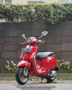 Jual bekas DIJUAL PIAGGIO VESPA SPRINT 150 3V TH 2015 PERFECT CONDITION,lokasi di Cilangkap