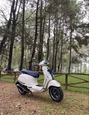 Jual bekas Dijual Rare ItemVespa Primavera 150 Limited Edition Yacht Club,lokasi di Bandung Kulon