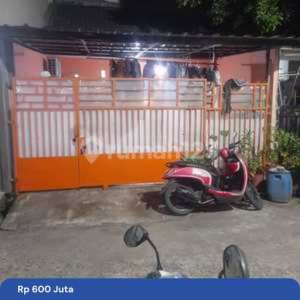 Dijual Rmh Sederhana Di Griya Cipondoh Tangerang Strategis , tersedia melalui melalui situs Rumah123