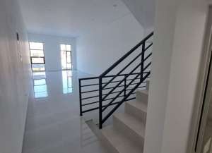 Dijual Ruko Antapani Dekat jalan purwakarta subang kuningan Bandung lokasi di antapani-cicadas, tersedia melalui melalui situs Lamudi