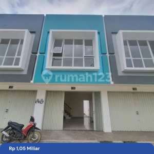 Dijual Ruko Siap Usaha Depan Masjid Agung Harga 1 M An , tersedia melalui melalui situs Rumah123