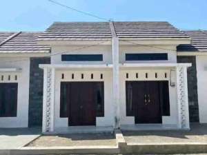 Dijual Rumah 1 Lantai Griya Anjuk Ladang 5 Ringinanom, Kota Nganjuk. lokasi di Nganjuk, tersedia melalui melalui situs Olx