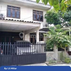 Dijual Rumah 2 Lantai Di Tytyan Indah Bekasi , tersedia melalui melalui situs Rumah123