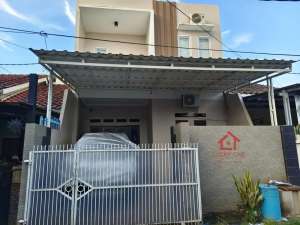 Dijual Rumah 2 Lantai di Komplek Villa Dago, PamulangTangerang Sela lokasi di Tangerang, tersedia melalui melalui situs Olx