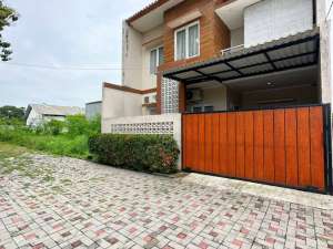 Dijual Rumah 2 Lantai Ready Pondok Melati Bekasi Nego Sampai Deal lokasi di Jatiwarna, tersedia melalui melalui situs Olx