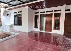 Dijual Rumah Bagus Lokasi Strategis Di Rempoa Dekat Stasiun MRT lokasi di rempoa, tersedia melalui melalui situs Lamudi