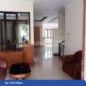 Dijual Rumah Bagus Shm Di Kav Dki Jakarta Barat , tersedia melalui melalui situs Rumah123