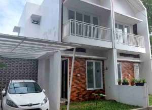 Dijual Rumah Baru 2 lantai Cluster area Jombang Bintaro Tangsel lokasi di ciputat-2, tersedia melalui melalui situs Lamudi