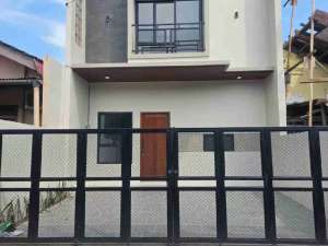 Dijual rumah baru 2 lantai Bukit Nusa Indah Bintaro Ciputat Tangsel lokasi di Ciputat, tersedia melalui melalui situs Olx