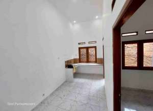 Dijual rumah baru di Karaba indah Telukjambe timur Karawang lokasi di ",
          price: `375000000`,
          currency: `IDR`
    };


    let pageData = {
        viewPhoneModalField: , tersedia melalui melalui situs Lamudi