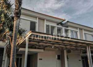 DIJUAL RUMAH BARU RENOV PAKUWON CITY SUVADIVA lokasi di kalisari, tersedia melalui melalui situs Lamudi