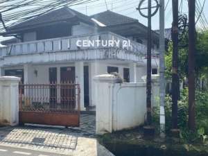 Dijual Rumah Besar Cocok Untuk Kos Atau Kantor Di Pasar Minggu lokasi di Pasar Minggu, tersedia melalui melalui situs Olx