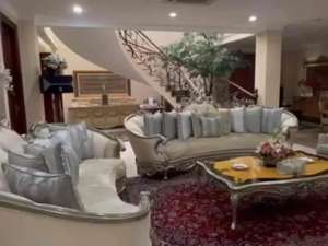 Dijual Rumah besar di Bumi Bintaro Permai , Acacia Residence lokasi di Pesanggrahan, tersedia melalui melalui situs Olx