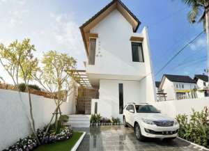 Dijual Rumah Best Banget di cluster cihanjuang cimahi gegerkalong pasteur lokasi di ",
          price: `1175001010`,
          currency: `IDR`
    };


    let pageData = {
        viewPhoneModalField: , tersedia melalui melalui situs Lamudi