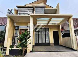 Dijual Rumah Cantik Di Nusaloka BSD lokasi di serpong, tersedia melalui melalui situs Lamudi