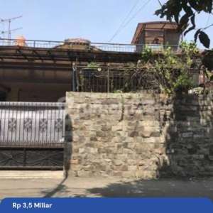 Dijual rumah cantik Semi Furnished di Condet, Batu Ampar, Jakarta Timur , tersedia melalui melalui situs Rumah123