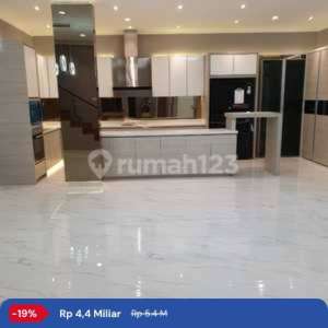 Dijual Rumah Cluster Menaggio Illago Gading Serpong Tangerang , tersedia melalui melalui situs Rumah123