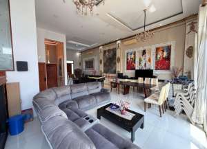 Dijual Rumah Depan Club House Cluster Aristoteles Gading Serpong Tangerang lokasi di ",
          price: `13500000000`,
          currency: `IDR`
    };


    let pageData = {
        viewPhoneModalField: , tersedia melalui melalui situs Lamudi