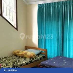 Dijual Rumah di Cipanas 2 Lantai Bebas Banjir , tersedia melalui melalui situs Rumah123