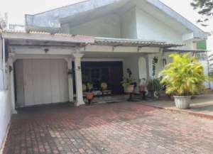 Dijual rumah di pinggir jalan raya lamper dekat peterongan semarang lokasi di ",
          price: `6200000000`,
          currency: `IDR`
    };


    let pageData = {
        viewPhoneModalField: , tersedia melalui melalui situs Lamudi