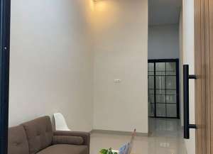 DIJUAL RUMAH DP 0 DI KOTA BEKASI lokasi di ",
          price: `489999900`,
          currency: `IDR`
    };


    let pageData = {
        viewPhoneModalField: , tersedia melalui melalui situs Lamudi