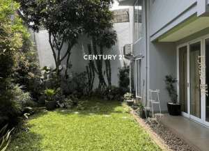 Dijual Rumah Dua Lantai Ada Basement Dan Rooftop Di Bintaro Sek 3 lokasi di ",
          price: `6900000000`,
          currency: `IDR`
    };


    let pageData = {
        viewPhoneModalField: , tersedia melalui melalui situs Lamudi