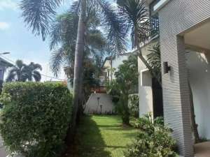 Dijual Rumah elit modern minimalis di Cipete di Jakarta Selatan lokasi di Cilandak, tersedia melalui melalui situs Olx