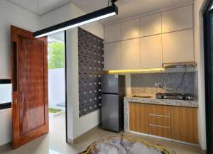 Dijual rumah full furnish siap huni di area jakal km 14, All in free pajak, Notaris dan Balik Nama lokasi di ",
          price: `1400000000`,
          currency: `IDR`
    };


    let pageData = {
        viewPhoneModalField: , tersedia melalui melalui situs Lamudi