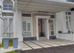 DIJUAL RUMAH FULLY FURNISHED DI CITRA GARDEN MALANG lokasi di buring, tersedia melalui melalui situs Lamudi