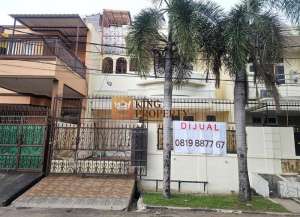 Dijual Rumah Green Garden Residences Unfurnished Rapi Terawat 160m2, 10 Menit ke Trisakti Untar, Dekat Pusat Buah Green Garden, RS Royal Taruma lokasi di ",
          price: `3000000000`,
          currency: `IDR`
    };


    let pageData = {
        viewPhoneModalField: , tersedia melalui melalui situs Lamudi