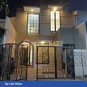 Dijual Rumah Gress Siap Huni Mulyosari Tengah Pakuwon City , tersedia melalui melalui situs Rumah123