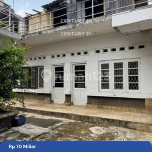 Dijual Rumah Hang Tuah Kebayoran BaruJakarta Selatan , tersedia melalui melalui situs Rumah123