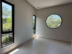 Dijual Rumah Hook Brand New Bangunan Mandiri Vanya Park Cluster Azura BSD City Tangerang lokasi di Pagedangan, tersedia melalui melalui situs Olx