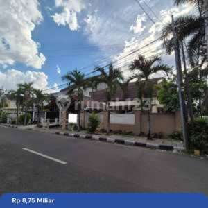 Dijual Rumah Hook Lokasi Strategis Pinggir Jalan Dekat Pintu Tol Rawamangun , tersedia melalui melalui situs Rumah123