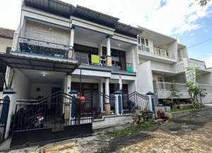 DIJUAL RUMAH KOST SENGKALING MALANG DEKAT KAMPUS UMM lokasi di ",
          price: `1350000000`,
          currency: `IDR`
    };


    let pageData = {
        viewPhoneModalField: , tersedia melalui melalui situs Lamudi
