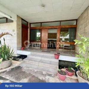 Dijual Rumah Lama di Kebayoran Baru Widya Chandra Hitung Tanah , tersedia melalui melalui situs Rumah123