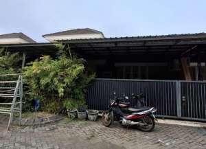 DIJUAL RUMAH LEBAR 12M HANYA 2MAN SAJA DI PONDOK CANDRA INDAH SIDOARJO lokasi di ",
          price: `2450000000`,
          currency: `IDR`
    };


    let pageData = {
        viewPhoneModalField: , tersedia melalui melalui situs Lamudi