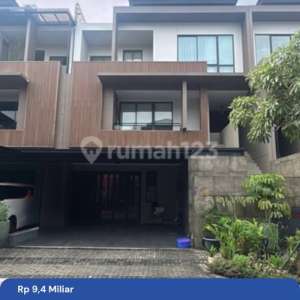 Dijual Rumah Mewah di Cluster Exclusive The Zora BSD , tersedia melalui melalui situs Rumah123