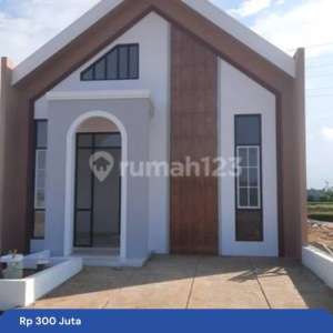 Dijual Rumah MewahTerjangkau Dekat Kfc Batavia Tgr , tersedia melalui melalui situs Rumah123