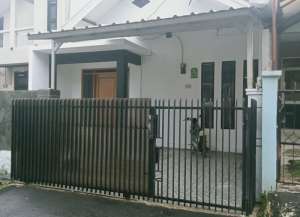 Dijual Rumah Minimalis ujung berung siap huni cijambe lokasi di ",
          price: `700000000`,
          currency: `IDR`
    };


    let pageData = {
        viewPhoneModalField: , tersedia melalui melalui situs Lamudi