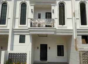 Dijual Rumah Moderen Minimalis 1M an di Jagakarsa lokasi di jagakarsa, tersedia melalui melalui situs Lamudi