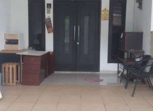 Dijual rumah murah apa adanya siap huni dan rapih lokasi di ",
          price: `1600000000`,
          currency: `IDR`
    };


    let pageData = {
        viewPhoneModalField: , tersedia melalui melalui situs Lamudi