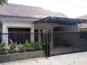 Dijual Rumah Murah Baru Direnovasi Komplek Deplu Pondok Aren lokasi di Pesanggrahan, tersedia melalui melalui situs Olx