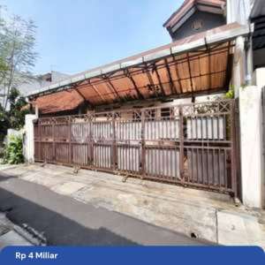 Dijual Rumah Murah Di Lokasi Sangat Strategis Cocok Untuk Buat Kost An Di Bendungan Hilir Jakarta Pusat , tersedia melalui melalui situs Rumah123