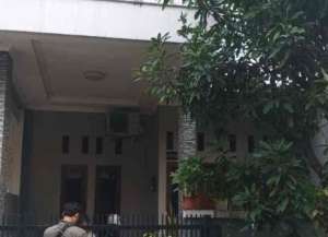 dijual rumah murah harga dibawah pasaran di perumaham bumi sentosa cluster venus, kel. nanggewer mekar, kec. cibinong, kab. bogor lokasi di ",
          price: `750000000`,
          currency: `IDR`
    };


    let pageData = {
        viewPhoneModalField: , tersedia melalui melalui situs Lamudi