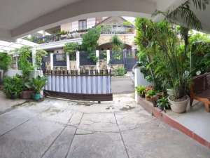 Dijual Rumah Nyaman Area Rawamangun lokasi di Matraman, tersedia melalui melalui situs Olx